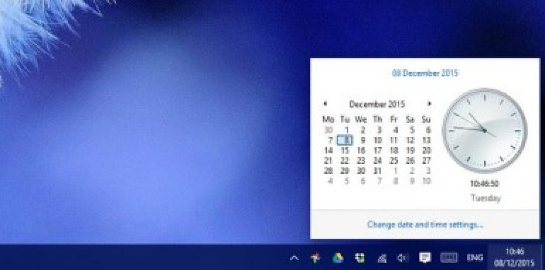 add analog clock to desktop windows 10